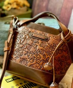 MICHI LEATHER CARVING (PREORDER)