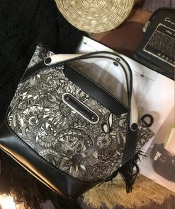 MICHI VIGNETTE ART LAMINATED Black and Dark Navy