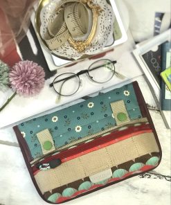 Djani Happy scallop leather binding