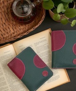 Genggam wallet olive polka